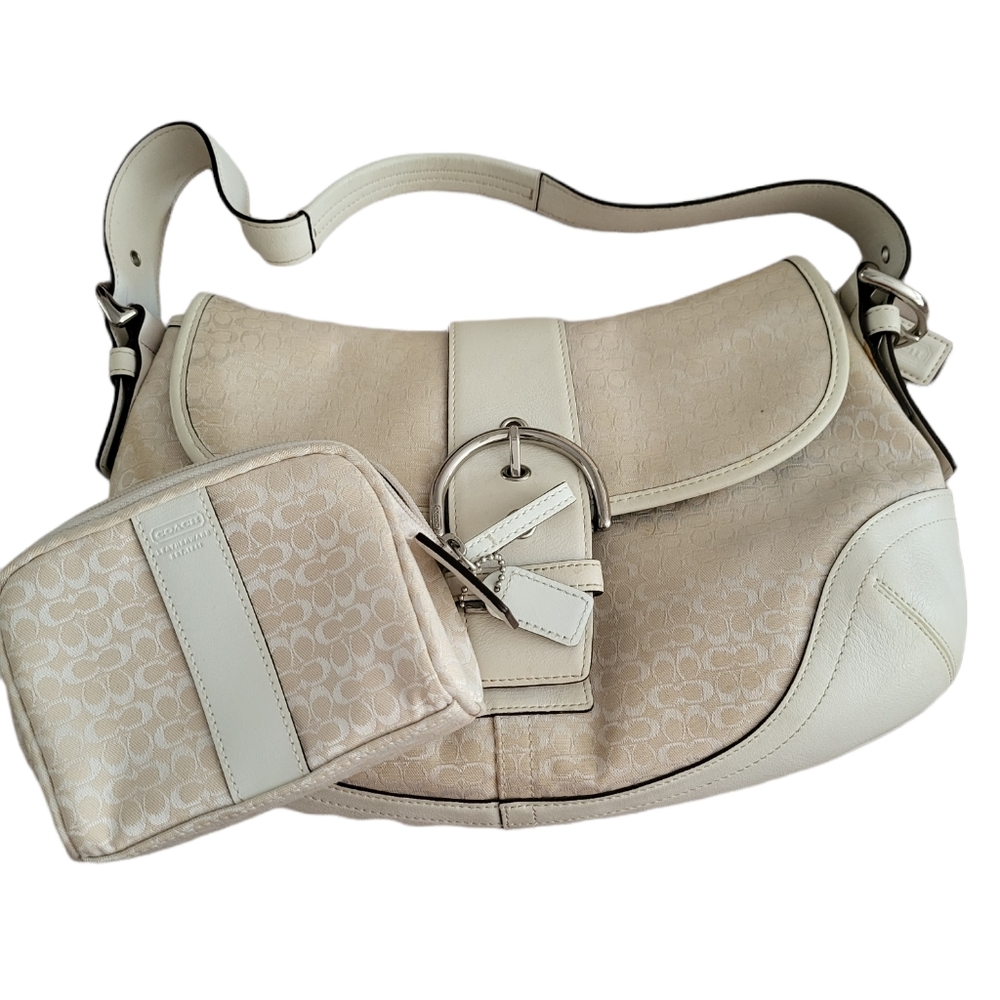 Coach medium beige/white shoulder bag. BAG ONLY(coin purse in separate listing)